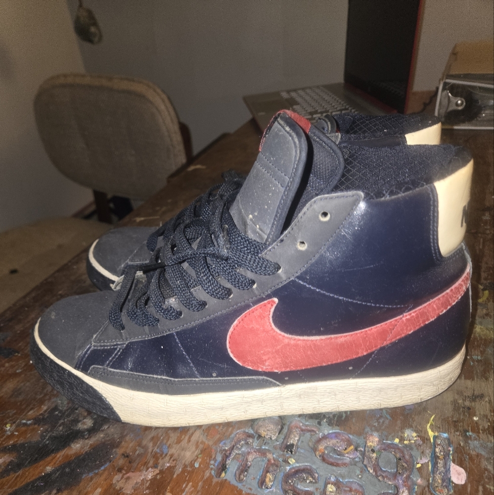Nike royal blue blazers